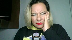 Comi Mimha Prima - Lolahistoria Tik Lolaerotico In Erotic Close-Up Scenes