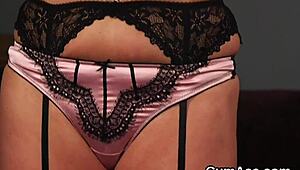 oh man i cant believe this stunner sucked all that cum and got it on her face with errors like that