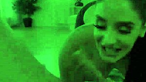 Sheena Ryder's gym deepthroat distraction