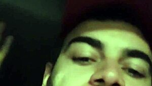 Amateur gay couple fucks in car