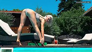 beautiful blonde zazie skymm swims nude