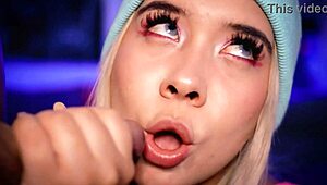 Pretty Babe Deepthroats Hard Cock in Close-Up Webcam Show