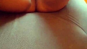 Oh wow, this latina amateur couple reaches orgasm through hardcore masturbation on the couch!