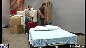 wanna suck those cocks in threesome?