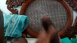 Prima safada feels deep pleasure from oral cock action