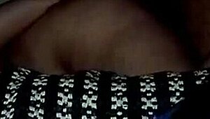 Amateur BBW goddess poses on all fours showing big ass and pussy