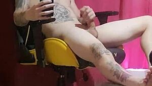 Shaved teen webcam guy fingers himself to orgasm, preferring younger partners