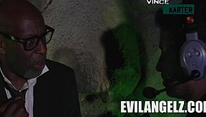 Watch Eden Ivy and Scarlett Jones blow Vince Karter in this POV hardcore scene?