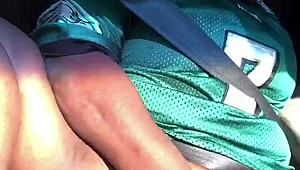 Mature ebony MILF ass licked in public car