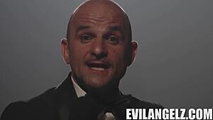 Watch Eden Ivy and Scarlett Jones blow Vince Karter in this POV hardcore scene?