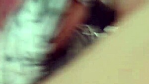 बंधी और छेड़ी - अभी चोदो, कृपया! और ज्यादा के लिए भीख मांग रही!