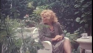 milf's hairy pussy gets wet and fucked