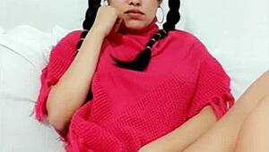 Hot Teen Deepthroat Performance