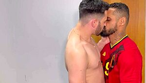 Ferjinho Receives Intense Blowjob from Henrytorresxv in Interracial Gay Scene