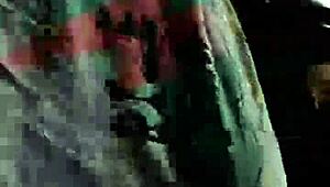 vanesa strips naked in the park