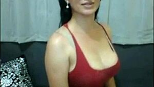 Busty tranny stroking her cock 😏