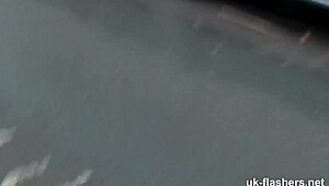 I love watching leyla morgan flash outdoors in public