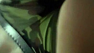 Loira fardada craving cock in her ass on insta mellomyrelly.