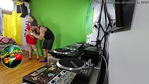 Queen Rogue Kneels for BBC Blowjob Action