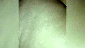 Guy gets a quick squirting session with Rico