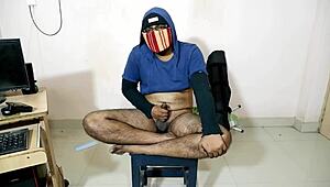 i saw this danish guy watching hot porn on his mobile, it was so intense and exciting