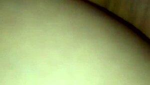 Hanging out with petite Ariadna69 for some intimate fun