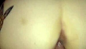 Perra nalgona ensartada en verga con pussy y ass