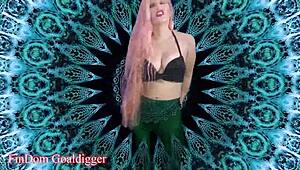 Jerk off instructions from dominant goddess