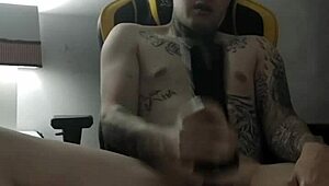 Teen Amateur Pornstar Fucks In POV, Mistaken For Opposite Sex