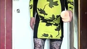 mark wright craves deep anal pleasure in bisexual encounters