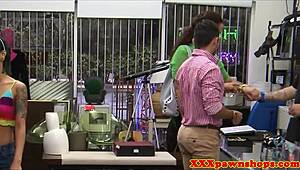 Closeup of amateur babe getting doggystyle from behind in reality video