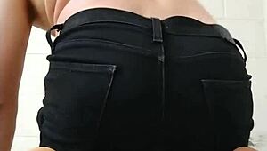 twinks tease daddy into a wild solo session tonight