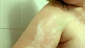 Teasing Fun In The Bathtub Pool