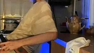 Watch these twinks masturbate together? So hot and gay!