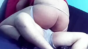 Hetero curious guy cums in gay mouth