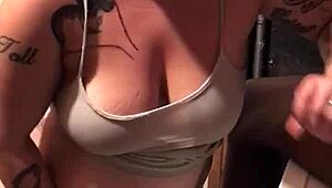 Hot blowjob with big tits and ass 😘