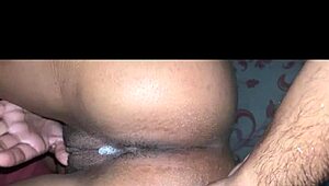 ये हॉट टैटू वाली एमेच्योर कम्पाइलेशन चूत में झड़ना देखो! 😍