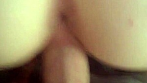 Fuckin my girlfriend and cummin on her ass