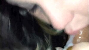 As Melhores Gozadas na Boca da Gaby Especialista em Oral! 😜