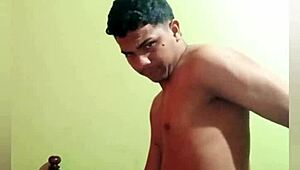 Que RICO me lo hace con su MONSTER COCK