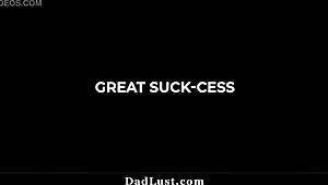 Sexy Step Daughter Earns Cash with Intimate Favor