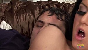 milf convinces boyfriend to drill her shaved pussy