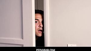 Vanessa vox in hijab delivers horny blowjob to perv 😈