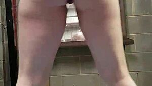 Nude Squats With Butt Plug! Watch This Wild Masturbation Now!