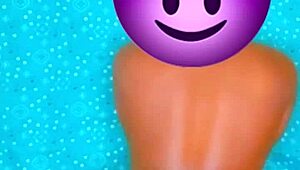 megan on knees in nude challenge, ebony petite orgasms 😍