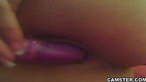 wow, that latina with big ass toys her shaved pussy so hard!