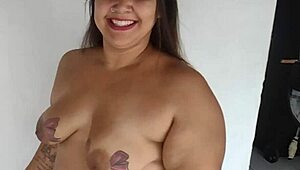 Mary Butterfly Shows Tits In Slow Motion