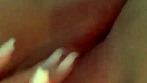 hey, this naughty girl knows how to tease so well 😏 part 1