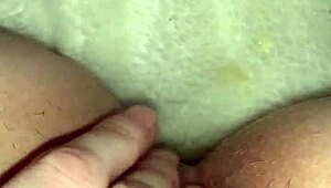 play with my creamy pussy and piss