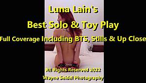omg luna lane toying her pussy so good